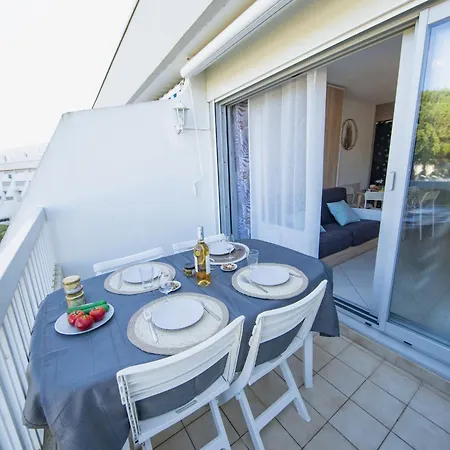 La Fregate-15 By Interhome