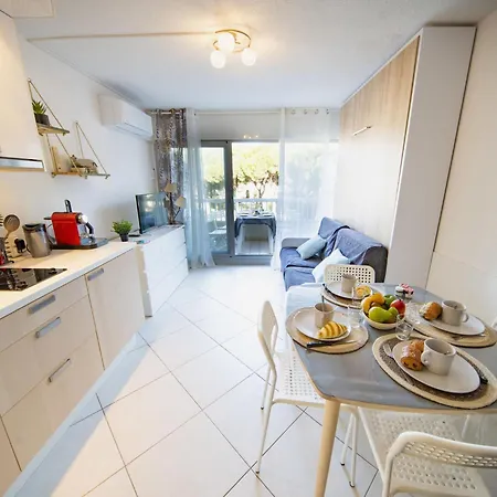 La Fregate-15 By Interhome Appartement *